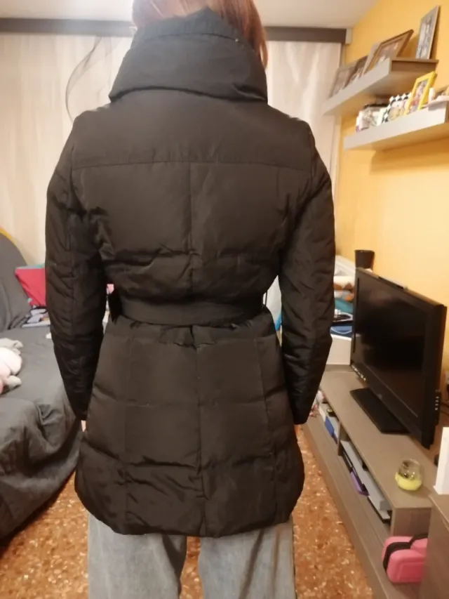 Chaqueta plumífero mujer negra