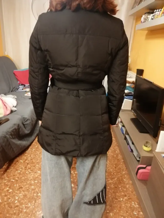 Chaqueta plumífero mujer negra