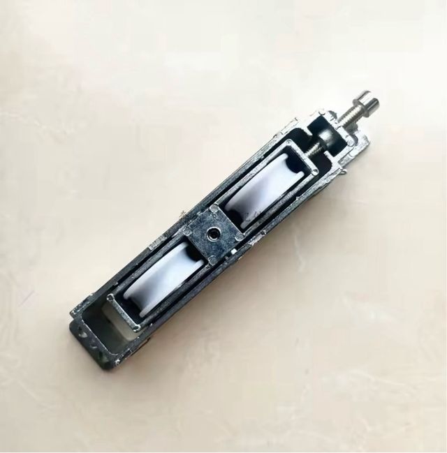 Cojinetes para balconeras correderas.