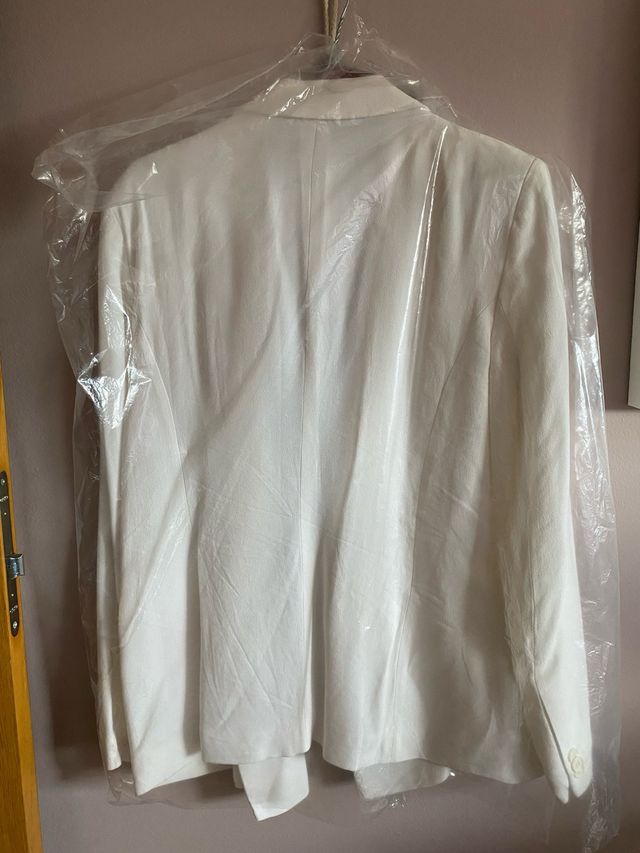 Americana blanca Formula Talla L