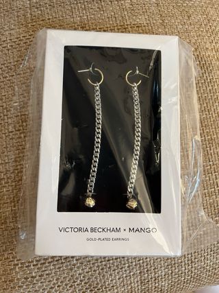 Pendientes Victoria Beckham x Mango Dorados