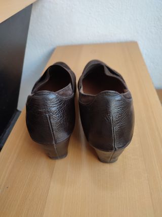 Zapatos de piel y ante