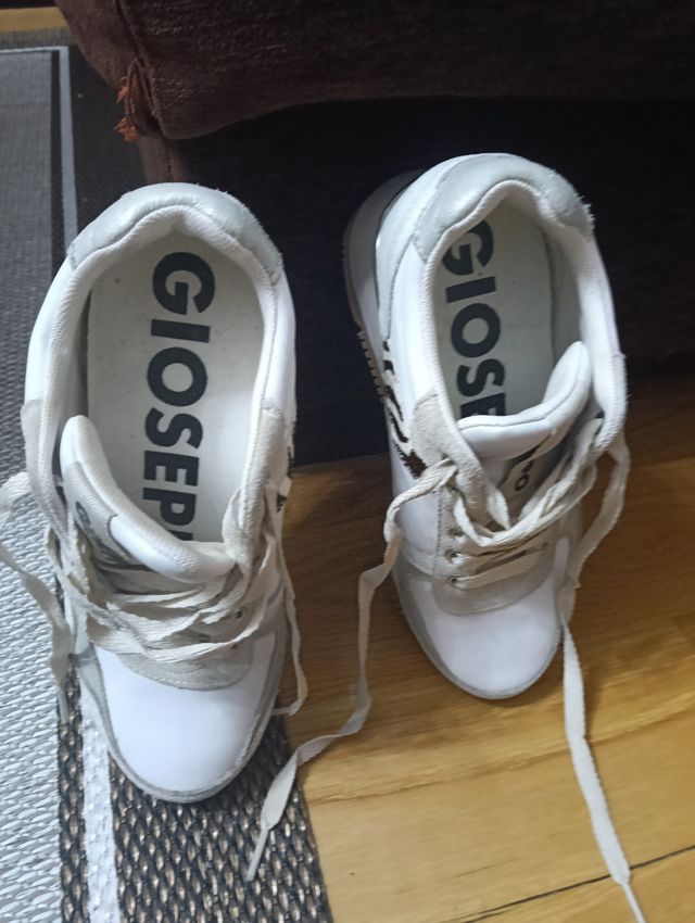 Zapatillas Giossepo Piel Blancas Talla 35