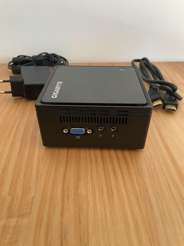 Mini PC Gigabyte GB-BACE-3150 Negro