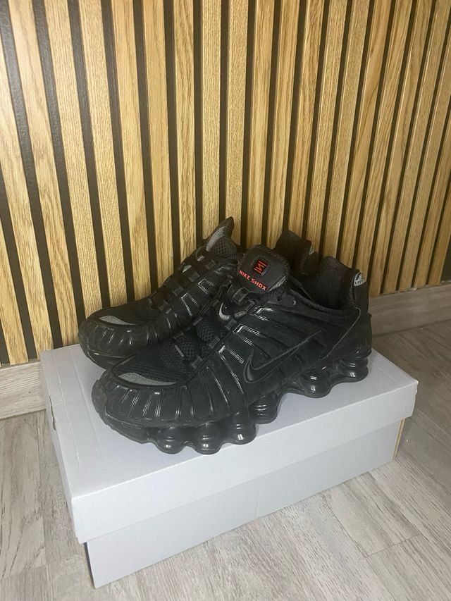 Zapatillas Nike Shox Negras