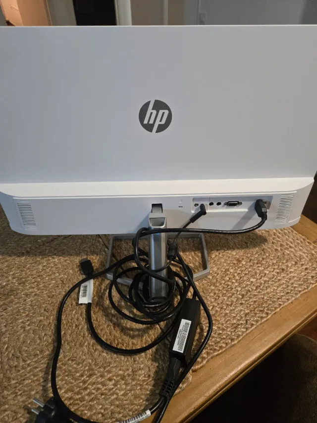 Monitor HP M24fwa 24 Full HD