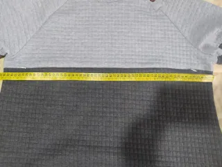 Jersey premamá cuello alto botones