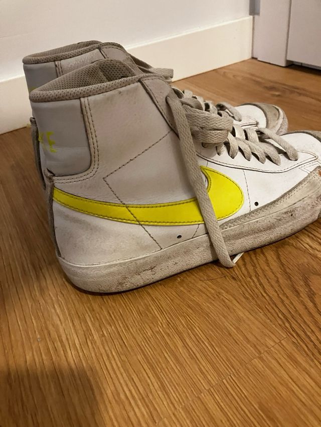 Zapatillas Nike Blazer Mid blancas y amarillas