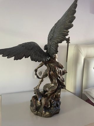 Figura San Miguel Arcángel Bronce