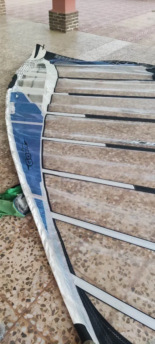 Vela de windsurf 9'5