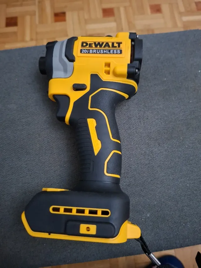 Atornillador DeWalt 20V Brushless