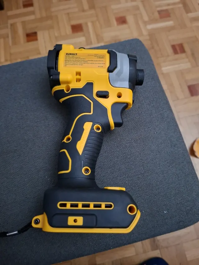 Atornillador DeWalt 20V Brushless