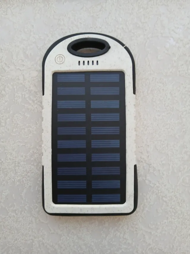Batería Externa Solar