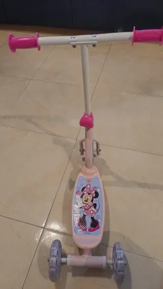 Patinete 3 Ruedas Minnie Niña