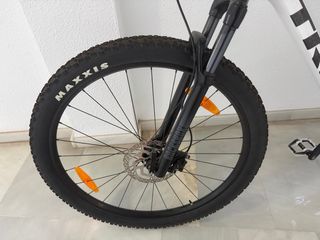 Bicicleta TREk marlin 7 TALLA L  rueda 29”