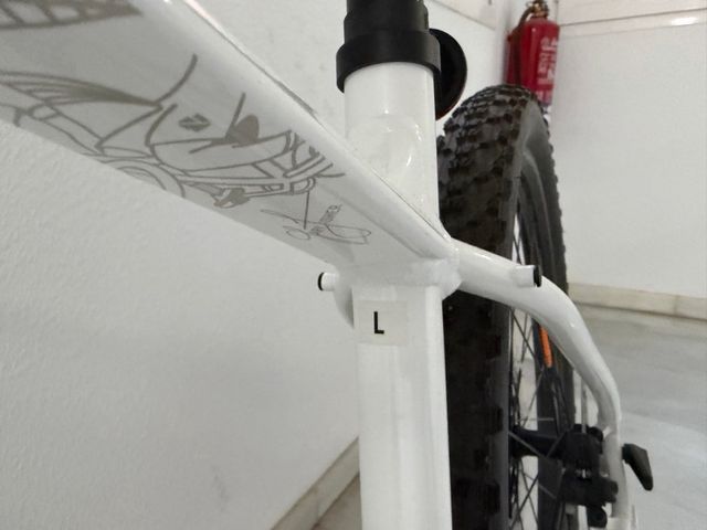 Bicicleta TREk marlin 7 TALLA L  rueda 29”