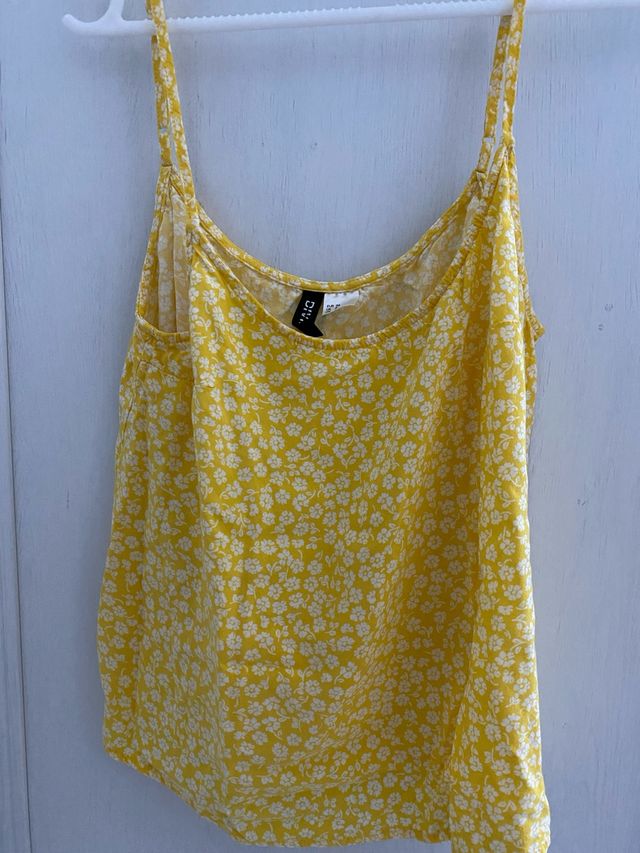 Top amarillo floral Divided Talla XS