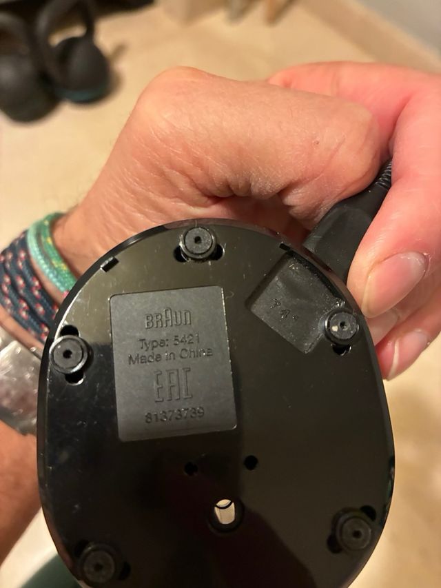 Base de carga Braun corta pelos