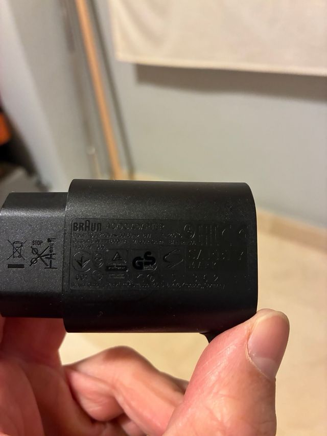 Base de carga Braun corta pelos