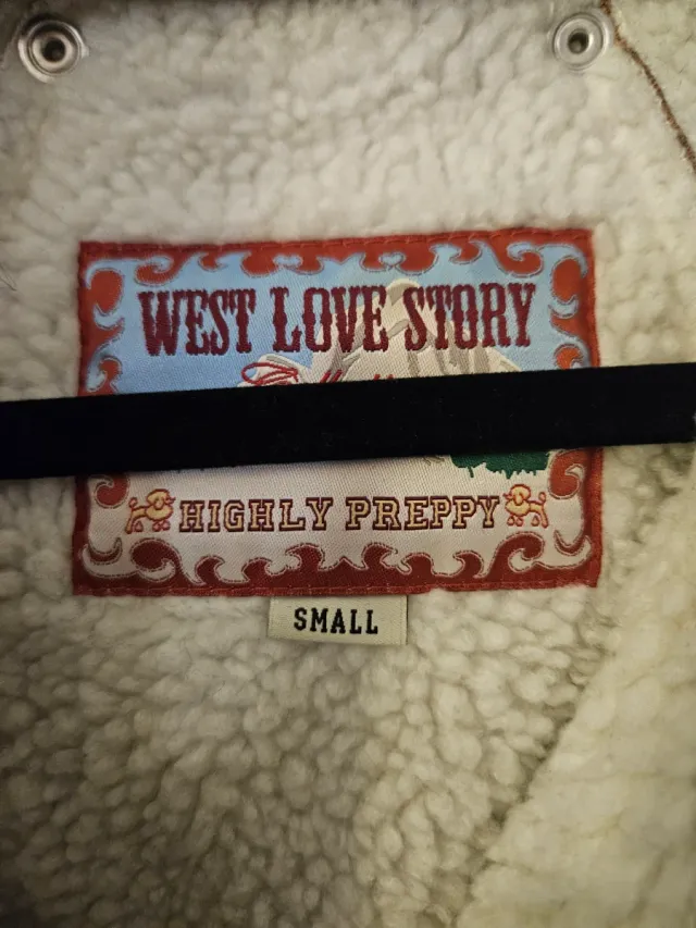 Abrigo Highly Preppy Negro y Marrón