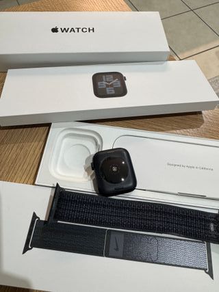 Apple Watch SE 2da Gen Negro/Gris