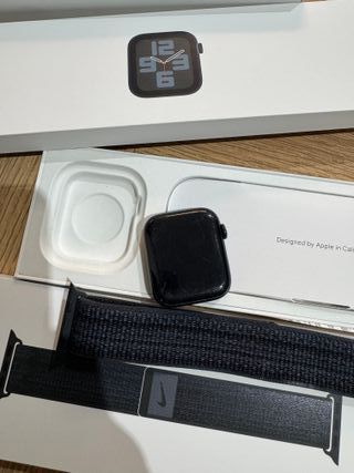 Apple Watch SE 2da Gen Negro/Gris