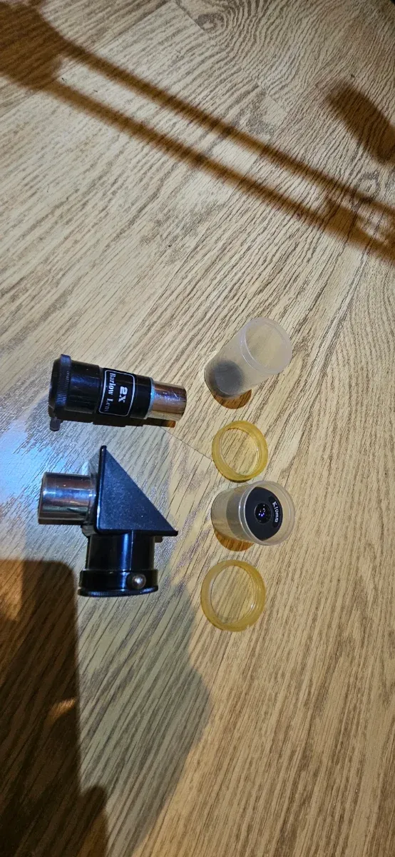 Telescopio ALSTAR con trípode y accesorios