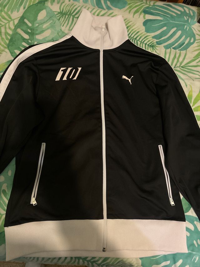 Chaqueta Puma Alemania Negra y Blanca