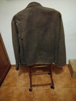 Cazadora de cuero de Araújo