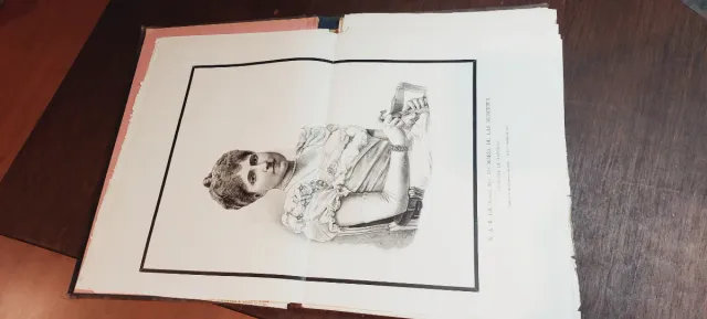 Laminas de libro antiguo.