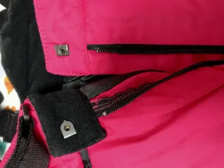 Pantalones de esquí rosas con tirantes