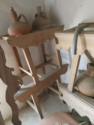 Cántaros antiguos de barro