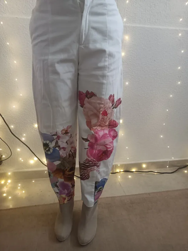 Conjunto floral Desigual