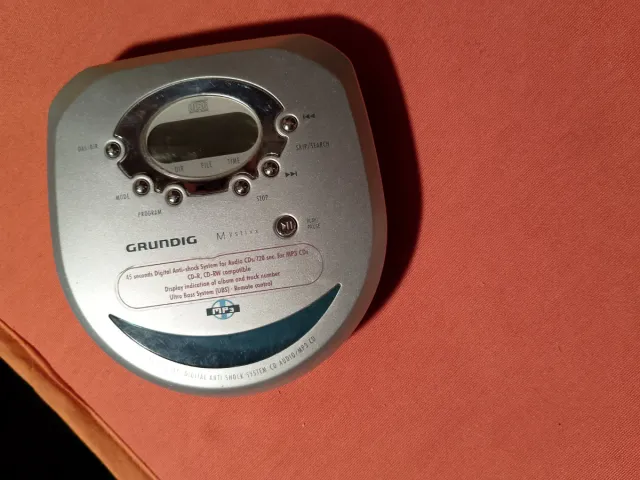 Reproductor CD Grundig MP3