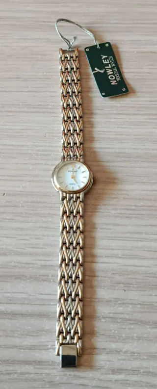 Reloj Nowley Mujer, nuevo.