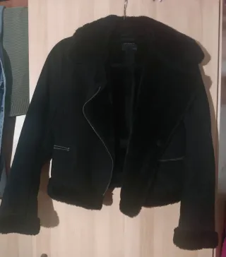 Cazadora efecto ante con pelo de Pull&Bear