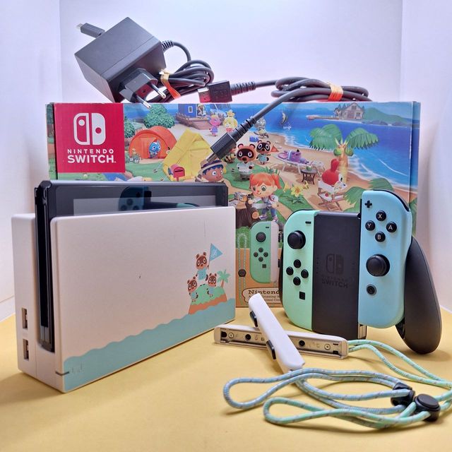 Nintendo Switch Animal Crossing Edizione Speciale