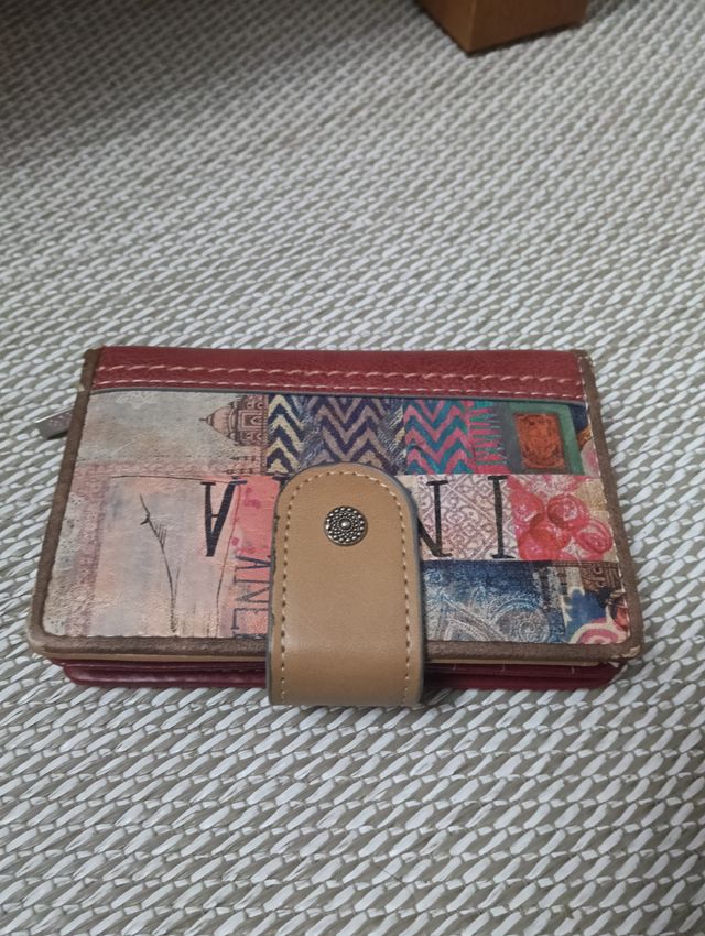 Cartera Aneke Beige y Roja