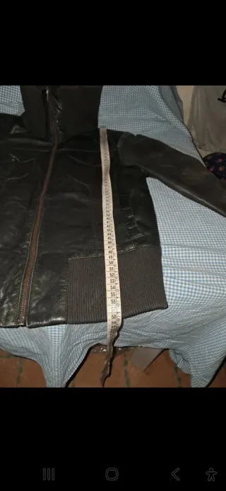 Giacca in pelle nera