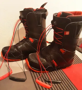 Botas Snowboard Nitro Negras y Rojas