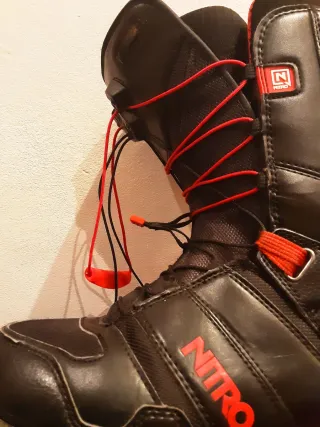 Botas Snowboard Nitro Negras y Rojas