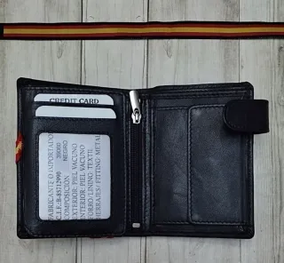 CARTERA CON MONEDERO EN PIEL BANDERA + REGALO PULS