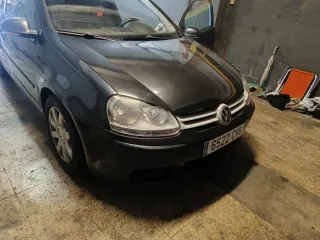 Volkswagen Golf 2004