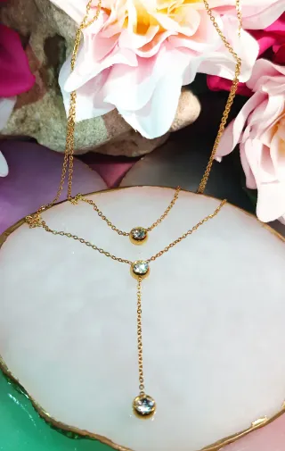 Collar doble dorado con circonitas