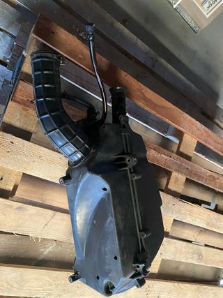 Caja Filtro Aire Kymco Superdink 300i Completa