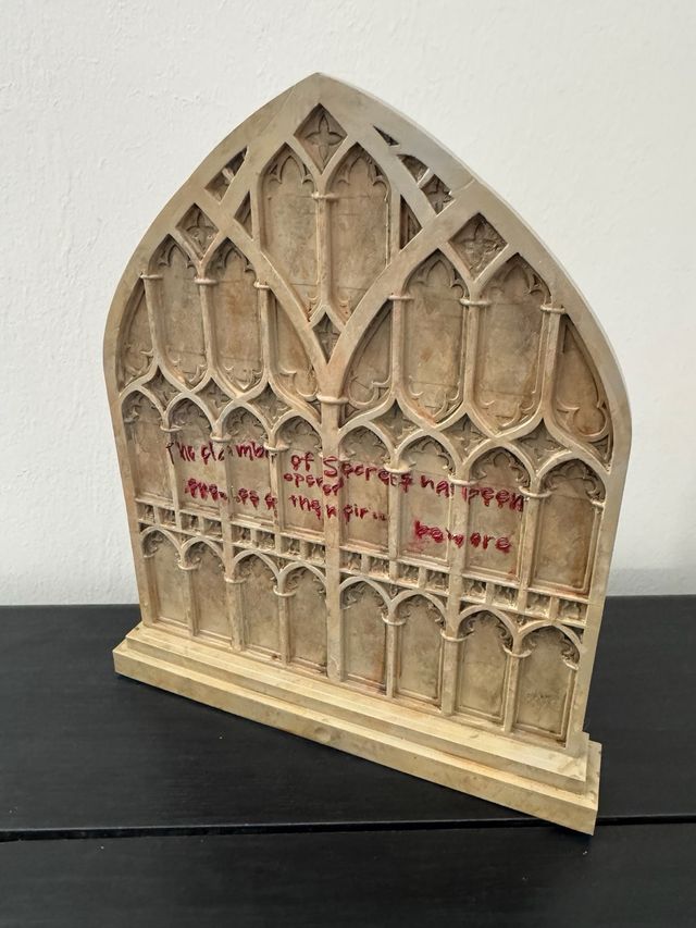 Muro Cámara de los Secretos 20cm