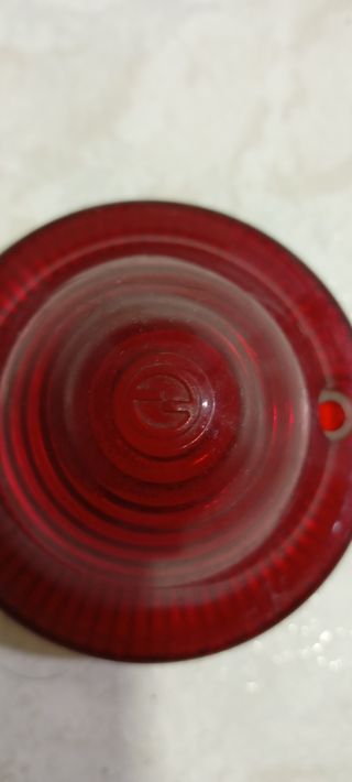 Luz roja trasera Citroën Azu 2Cv