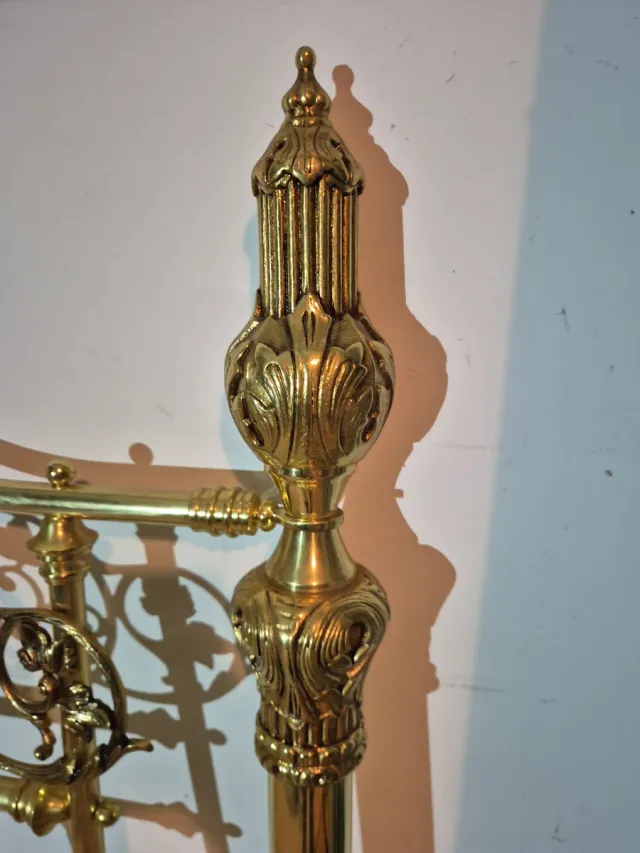 Cabecero Latón Dorado   peña vargas