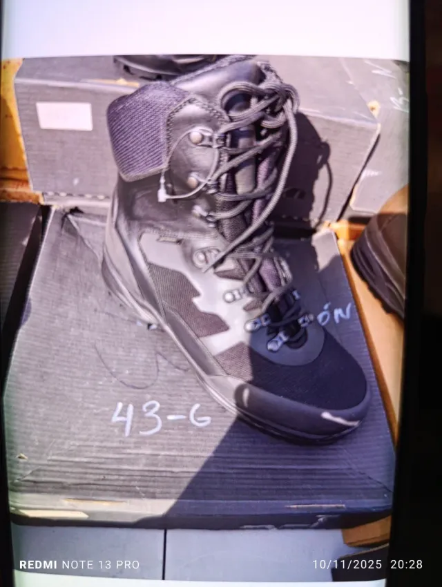 Bota de dotación negra