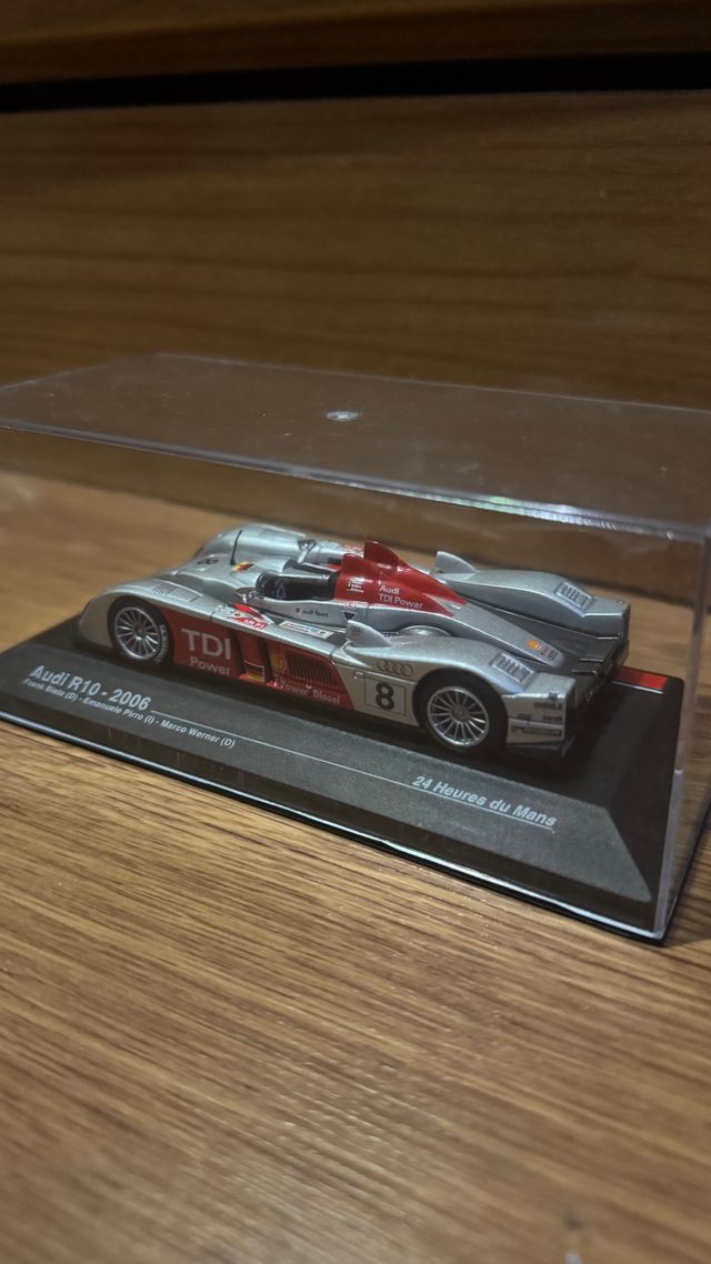 Coche Miniatura Audi R10 2006 24 Horas Le Mans